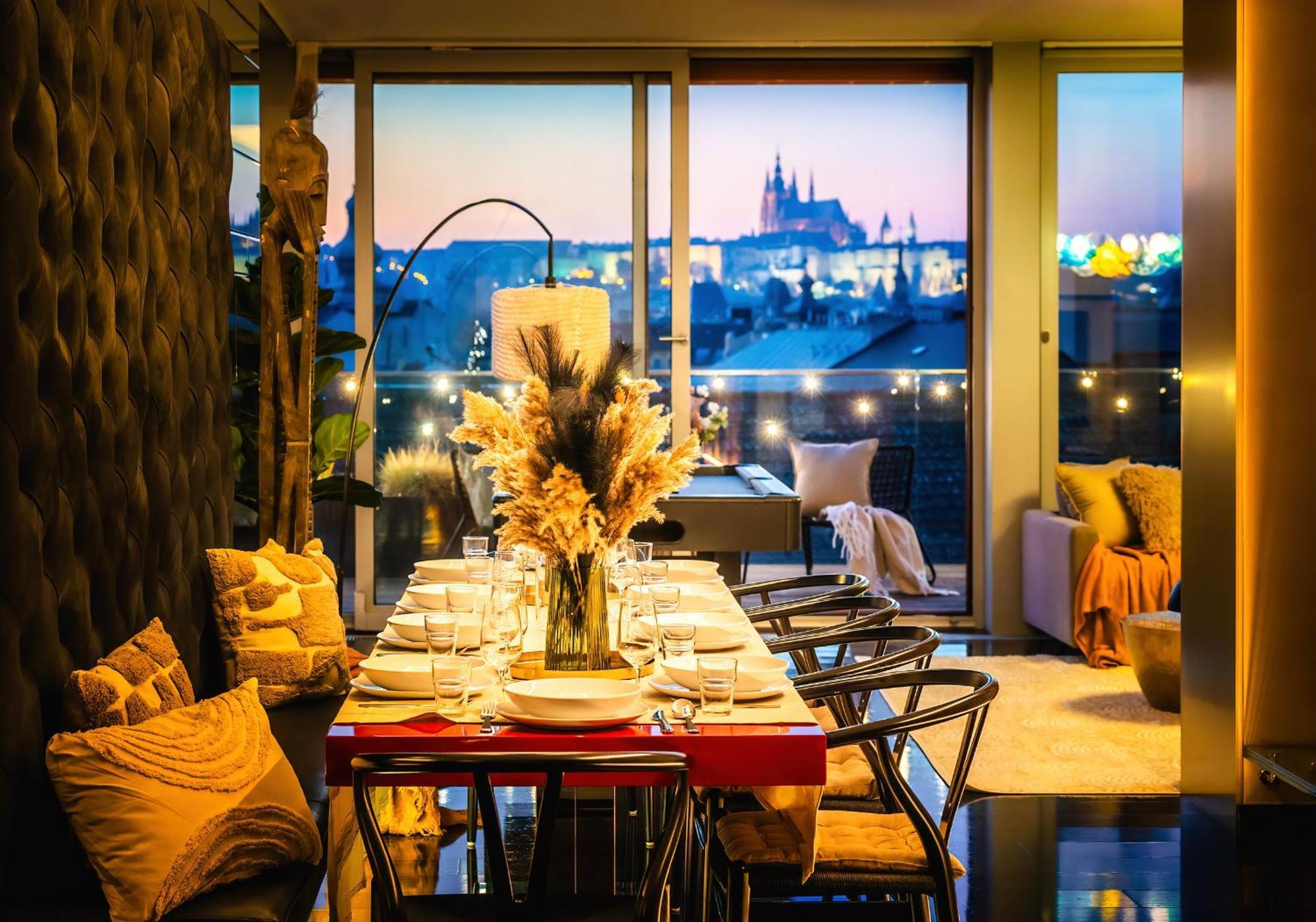 Billionaires Boutique & Premium Suites, Old Town Appartement