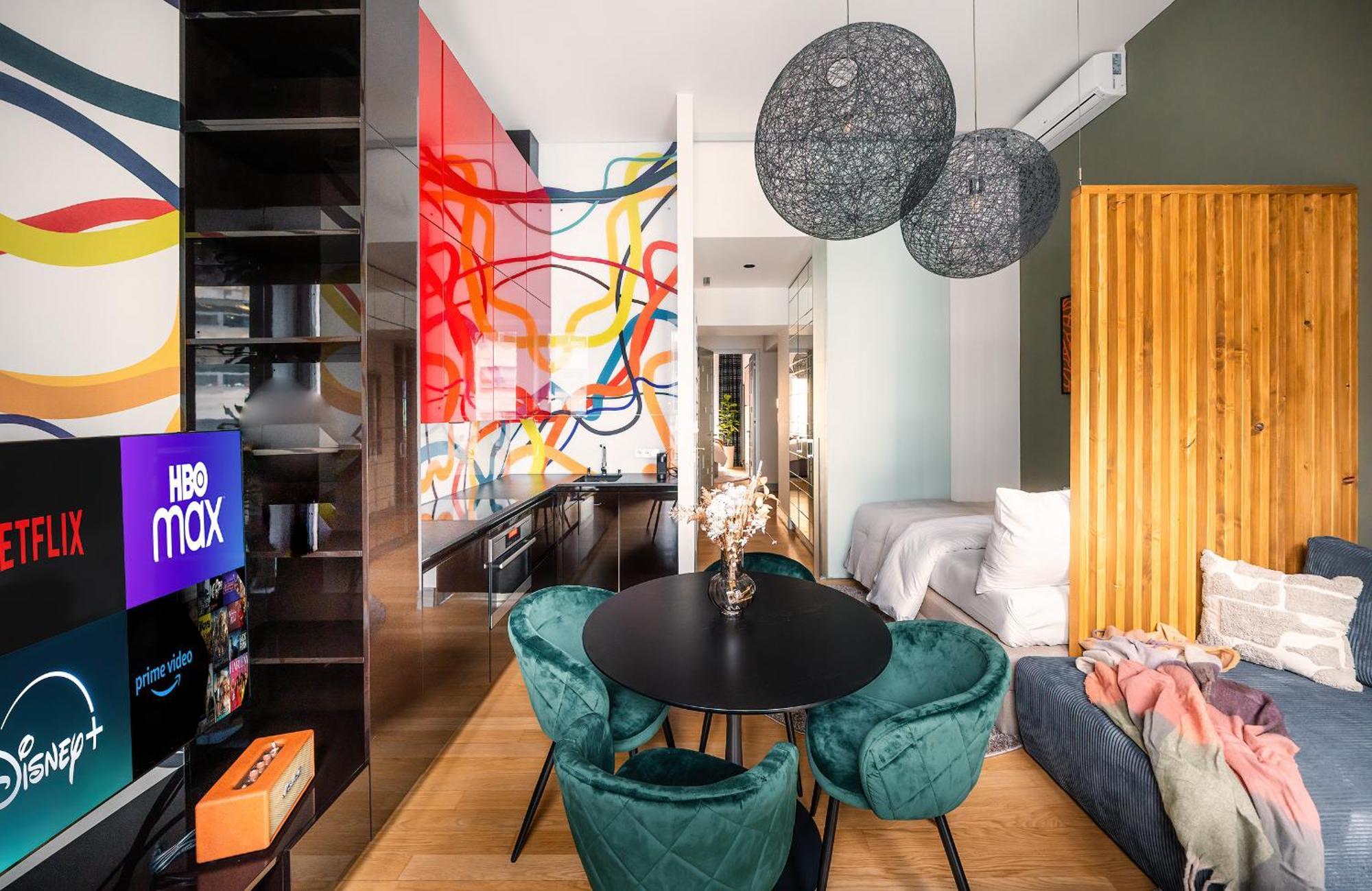 Billionaires Boutique & Premium Suites, Old Town Appartement